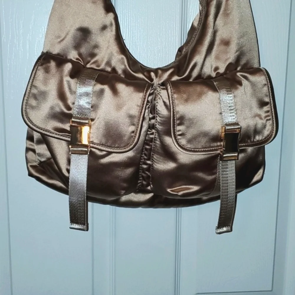 STEVE MADDEN Cole Satin Hobo Champagne